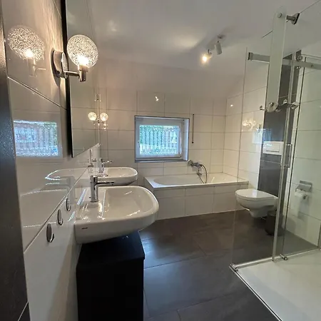 O107 Xxl I 160m2 I Kamin I Balkon I 2 Wc I Kuecheninsel Appartamento Ibbenbüren